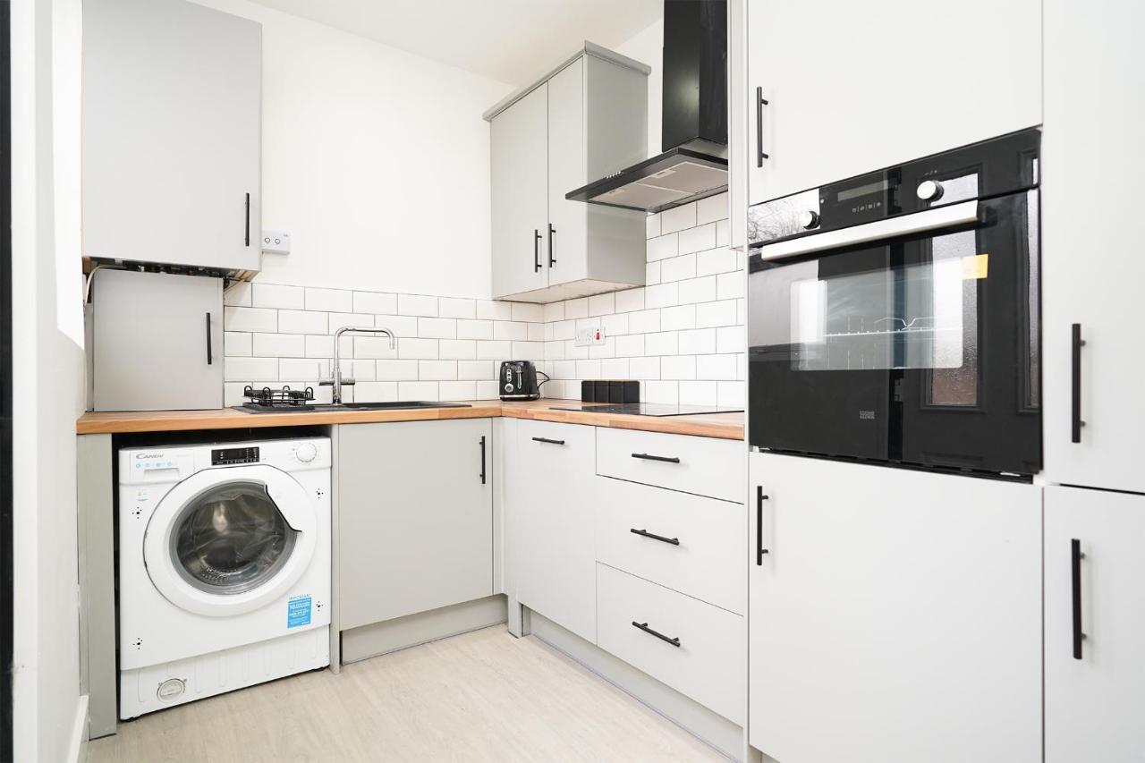 Charlotte House, Entire Private House, Close To City Centre, Wifi Sheffield Exterior photo