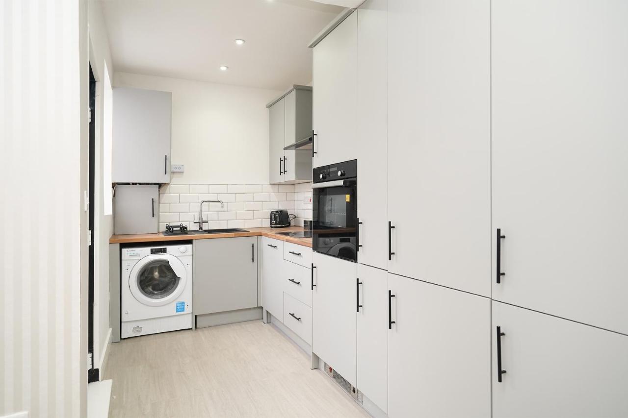 Charlotte House, Entire Private House, Close To City Centre, Wifi Sheffield Exterior photo